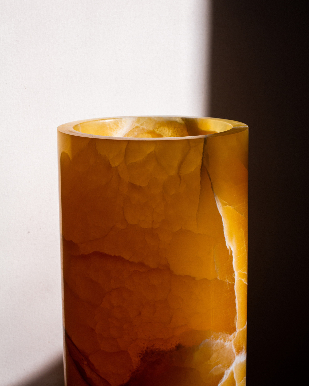 ONYX LIGHT